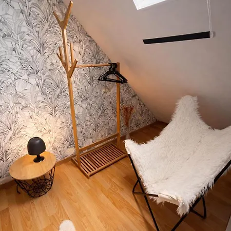Le Petit Nid De St-germain Holiday home